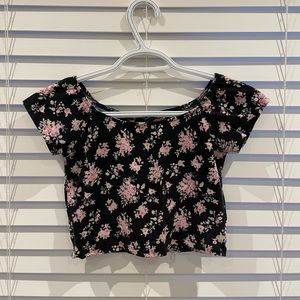 Black Cropped Floral Tight T-Shirt